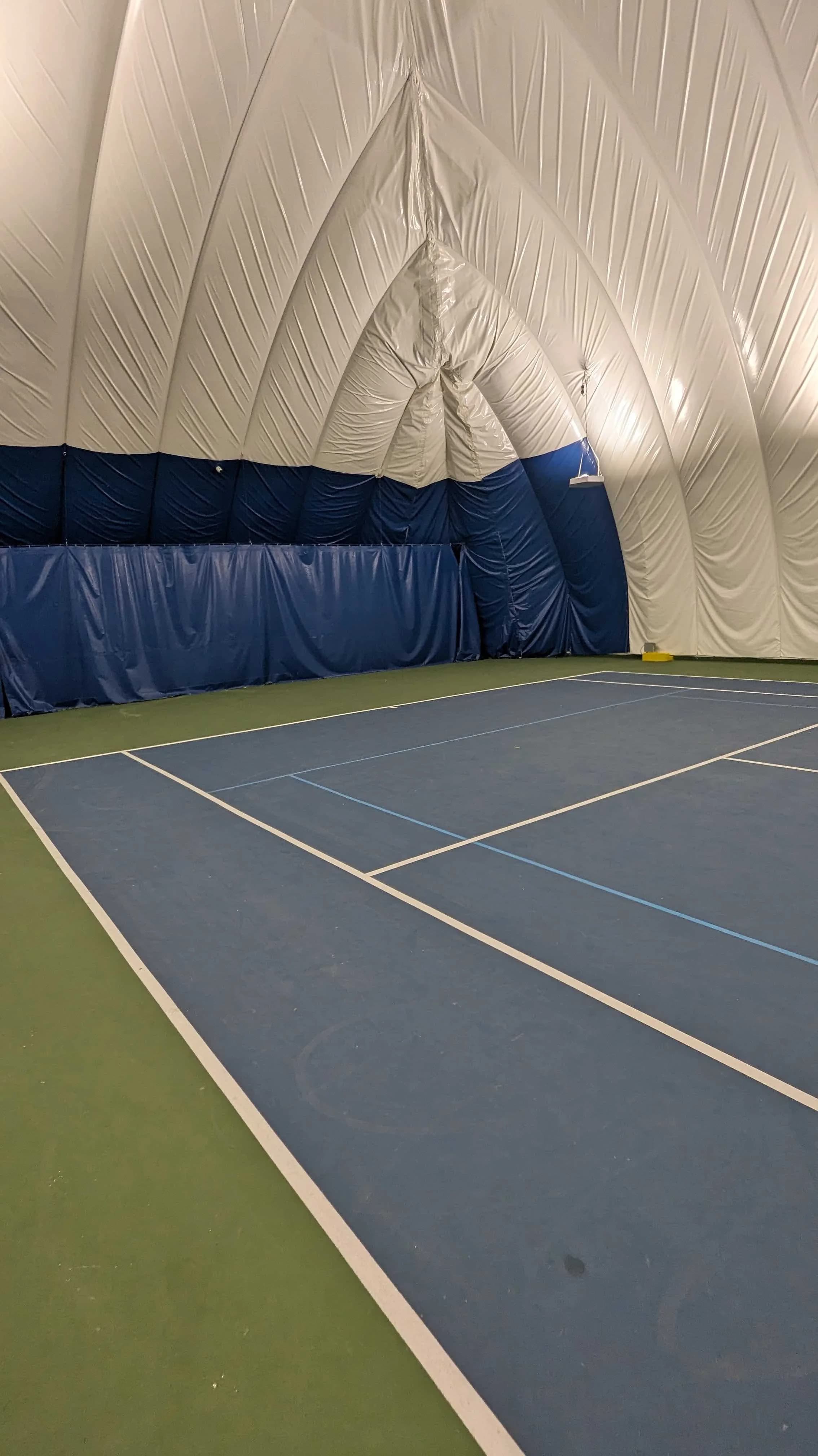 Manhattan Plaza Racquet Club tennis courts
