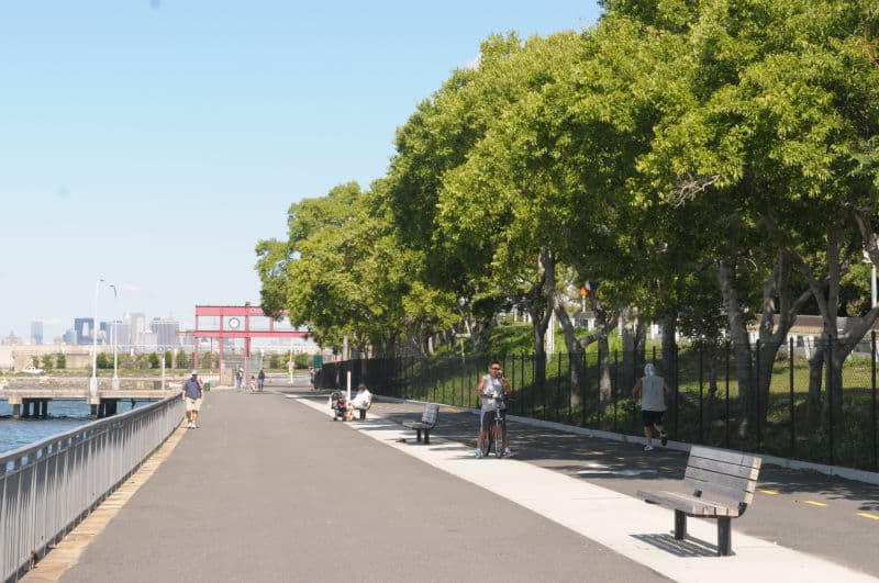 Shore Park and Parkway tennis courts